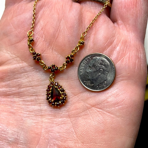 Bohemian Style Garnet Necklace - Picture 4 of 4
